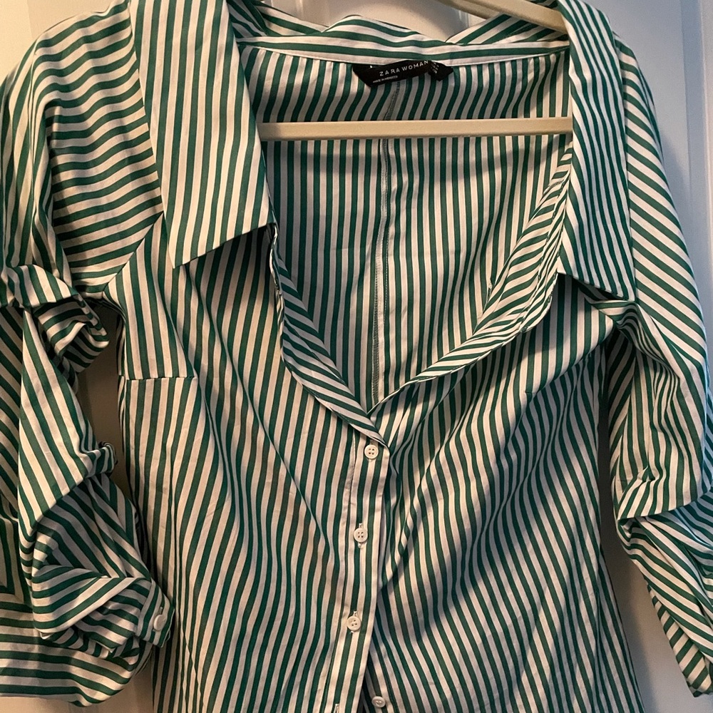 Zara Green and White Striped Button-Down Shirt